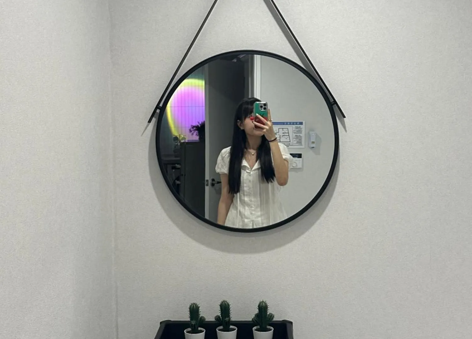 Hongdae, 5 Minutes Walk From Hongdae Entrance Station, 2-Room, Free Luggage Storage, Remodeled, Art Seoul, Washer & Dryer Южная Корея